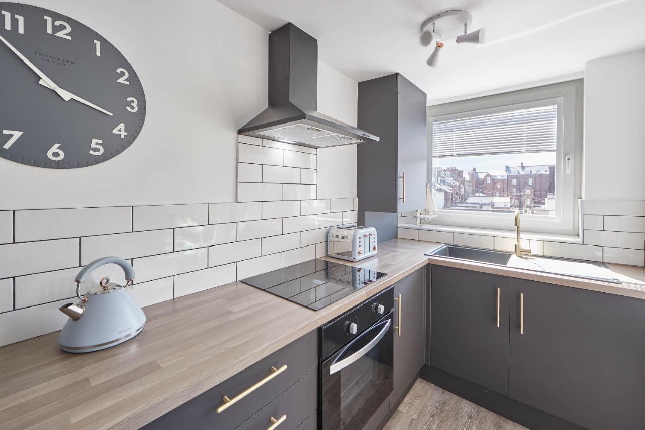 Host & Stay - The Nest Whitby Exteriör bild
